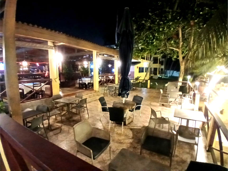 Service sur la plage